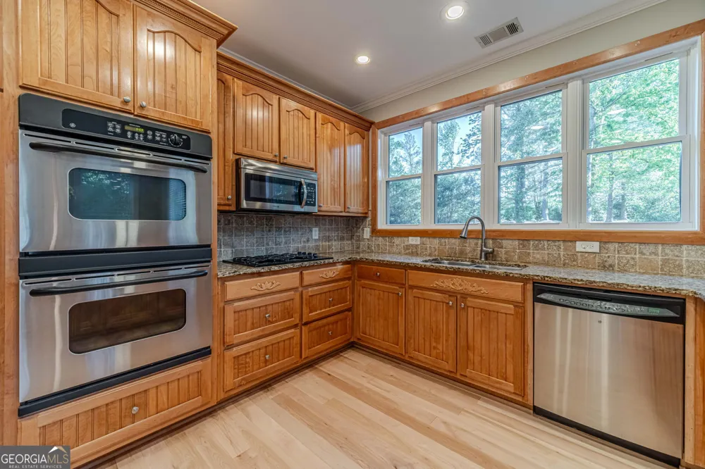 4314 Sweetwater CT Covington, GA 30014