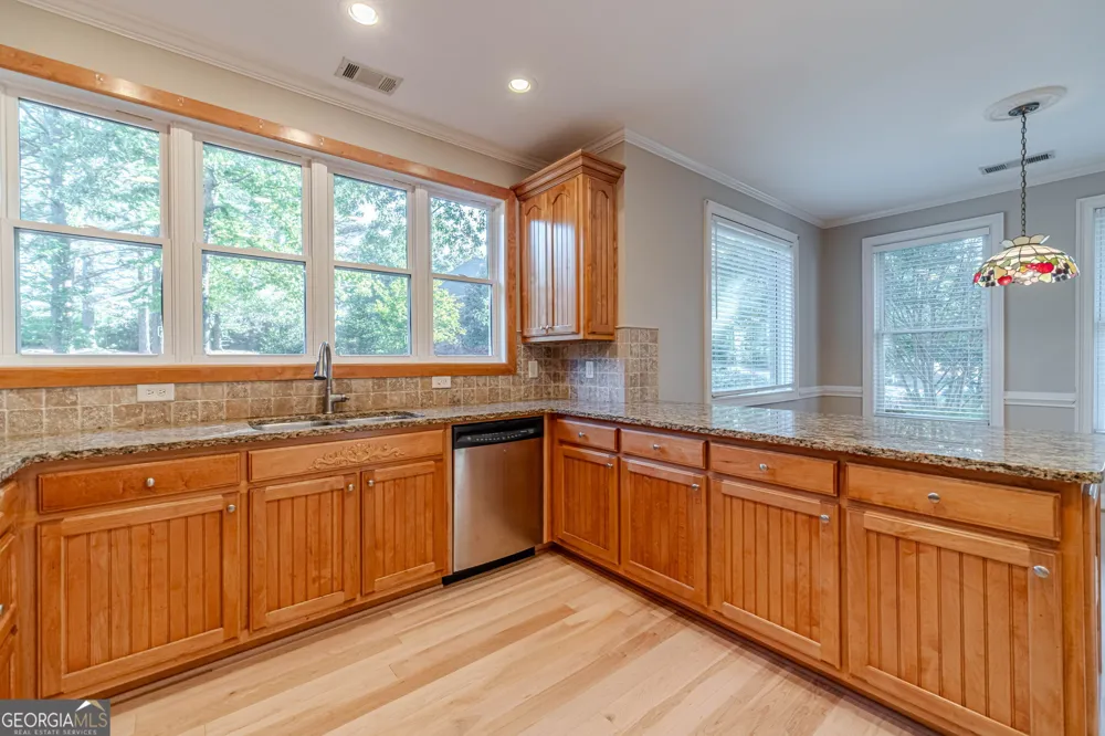 4314 Sweetwater CT Covington, GA 30014