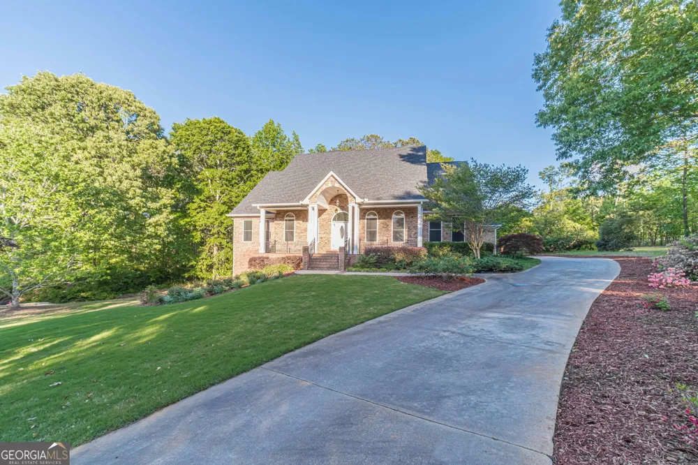 4314 Sweetwater CT Covington, GA 30014