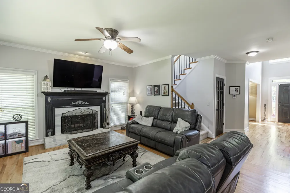755 Braidwood CV NW Acworth, GA 30101