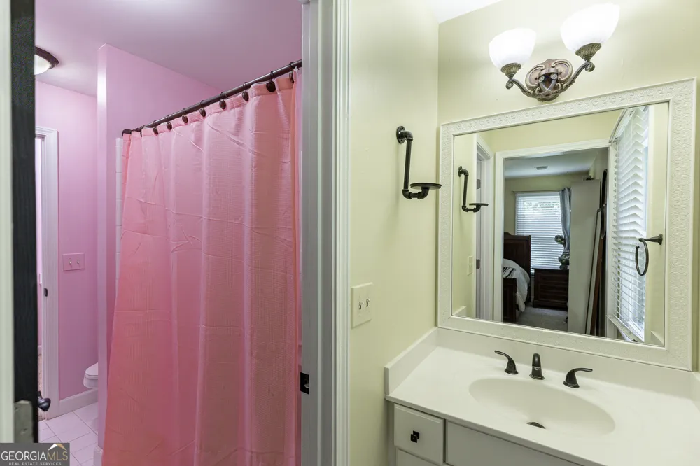 755 Braidwood CV NW Acworth, GA 30101