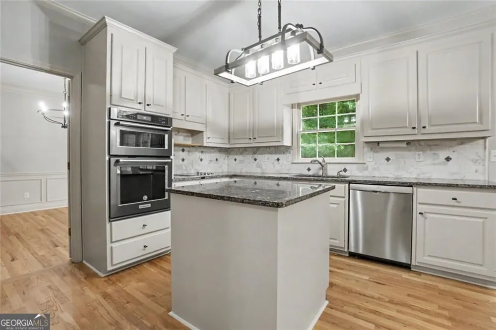 10785 Tuxford DR Alpharetta, GA 30022