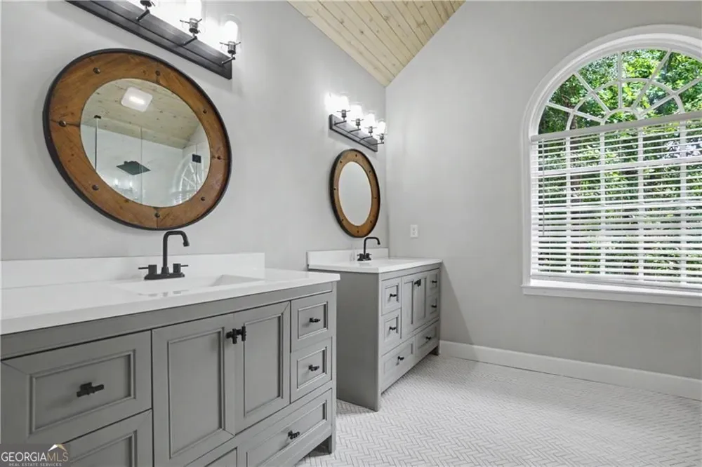 10785 Tuxford DR Alpharetta, GA 30022