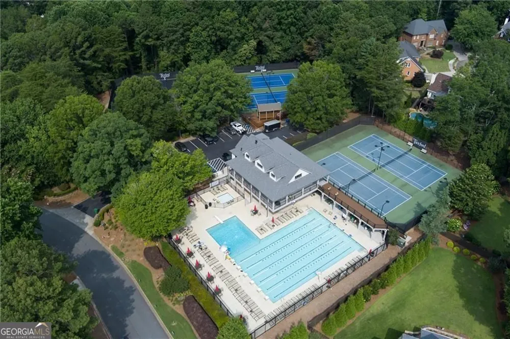 10785 Tuxford DR Alpharetta, GA 30022