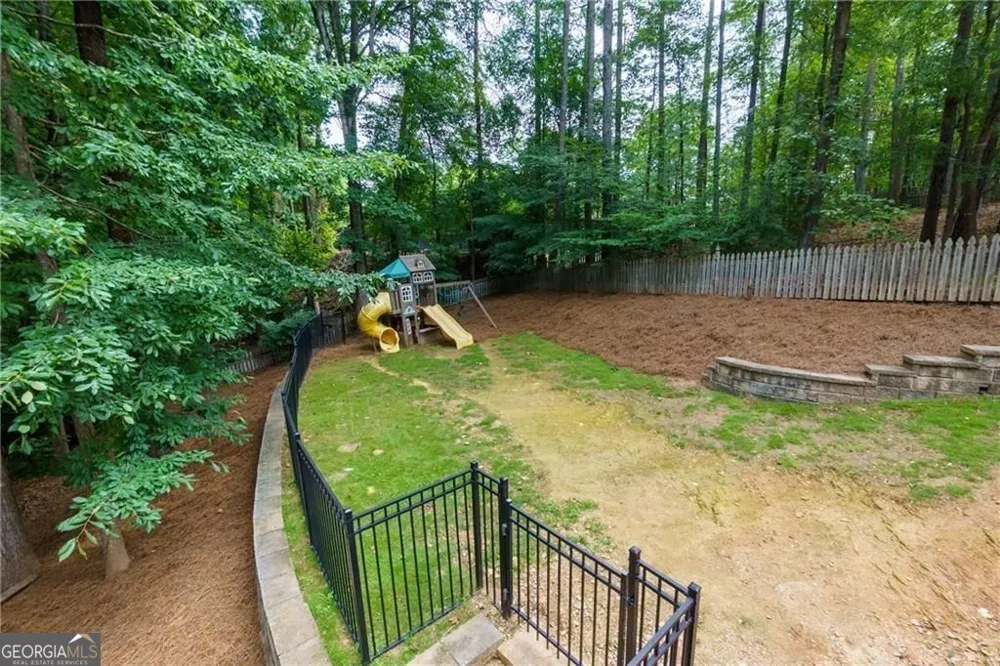 10785 Tuxford DR Alpharetta, GA 30022
