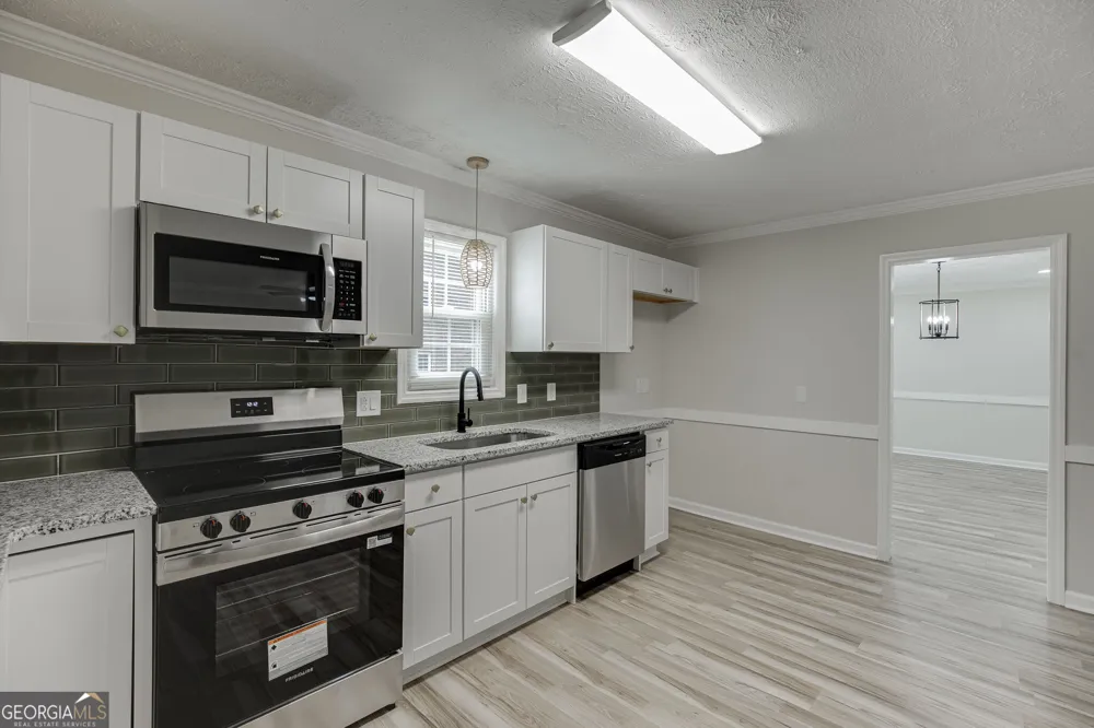 4445 Lake Forest DR Oakwood, GA 30566