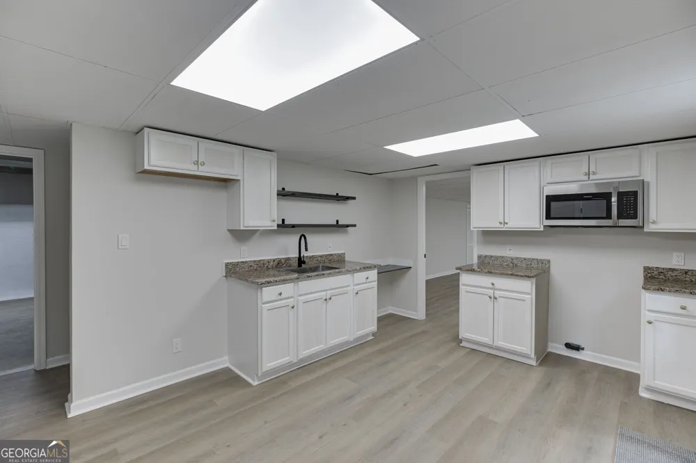 4445 Lake Forest DR Oakwood, GA 30566
