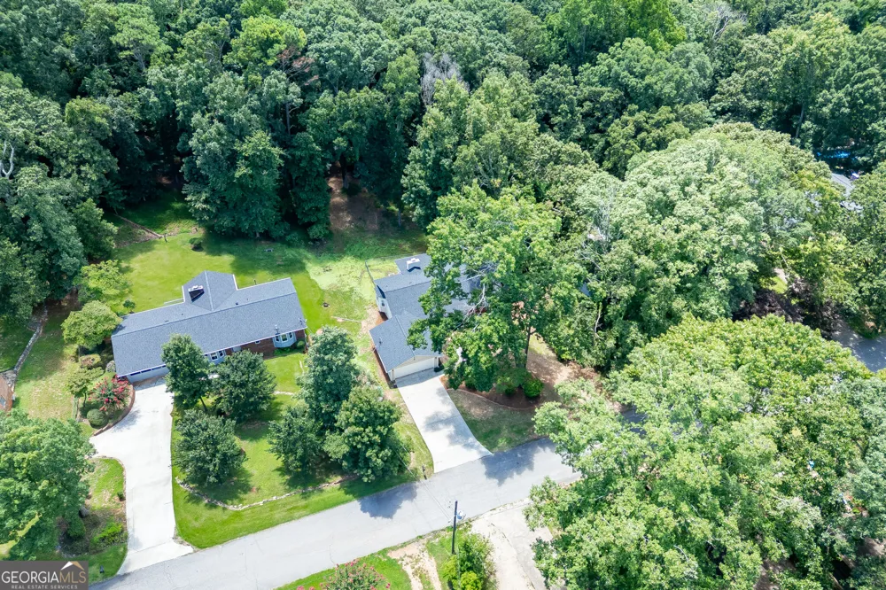4445 Lake Forest DR Oakwood, GA 30566