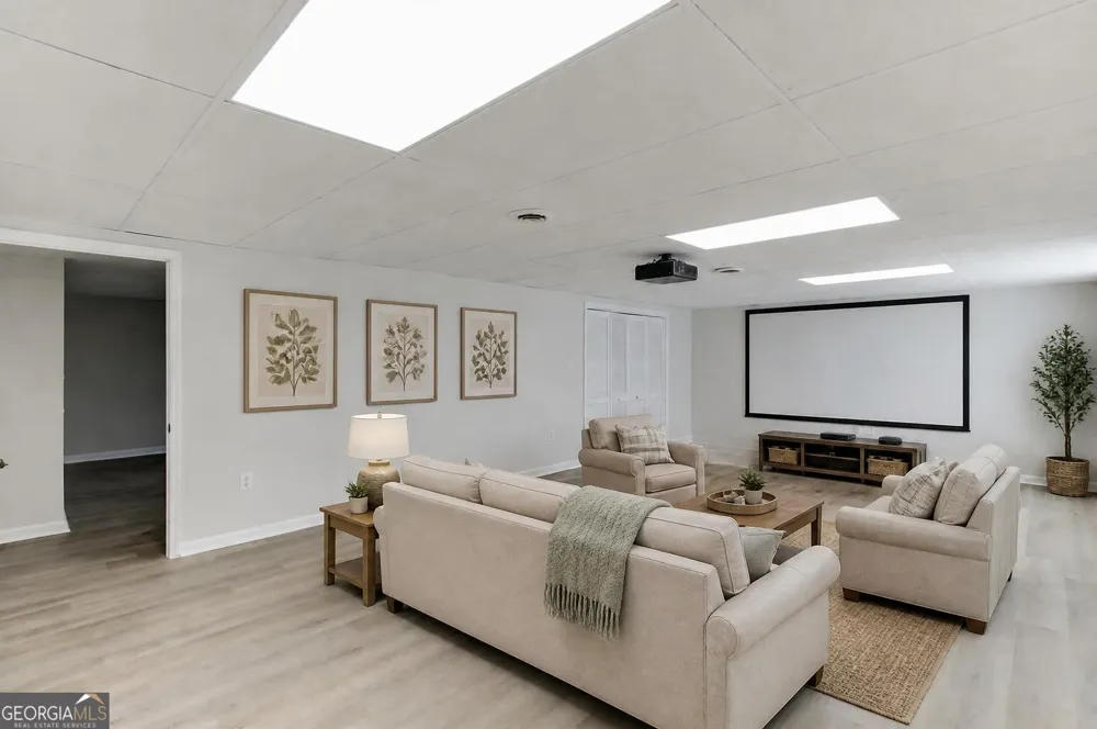4445 Lake Forest DR Oakwood, GA 30566
