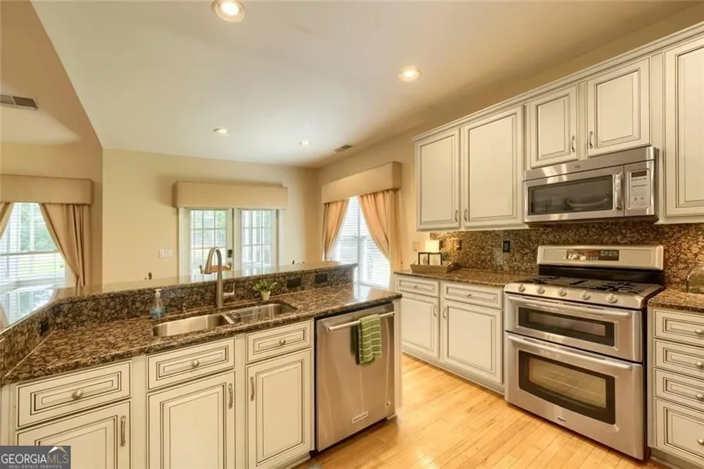 3413 Does CT Villa Rica, GA 30180