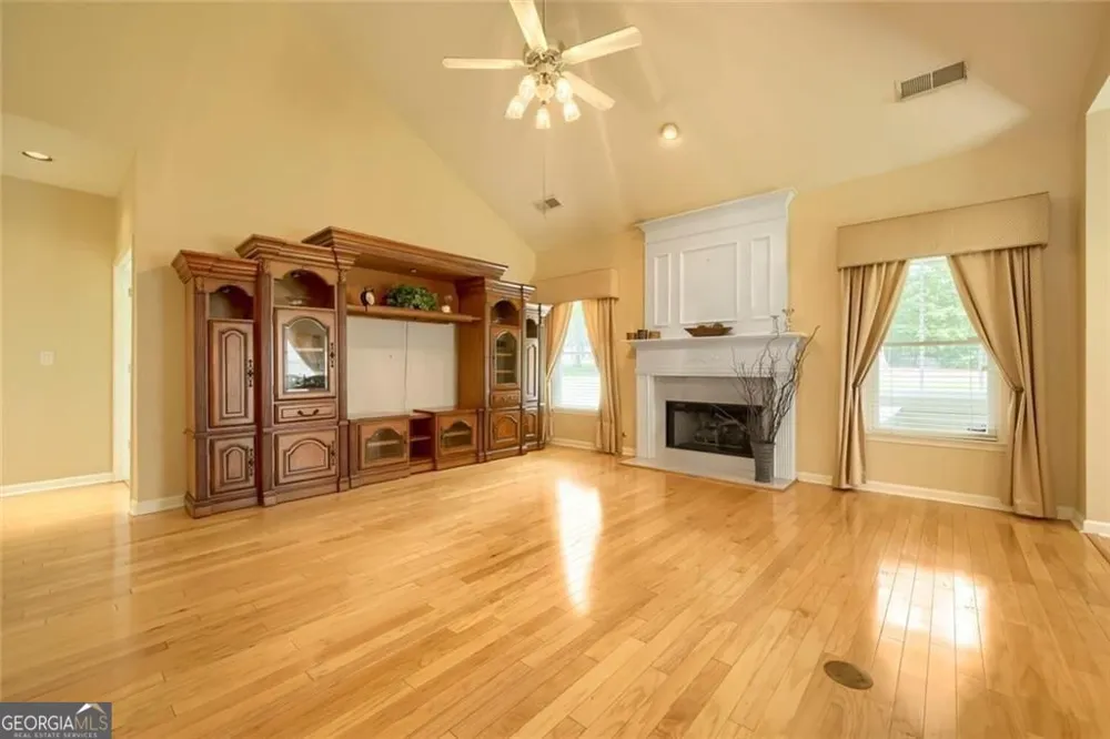 3413 Does CT Villa Rica, GA 30180
