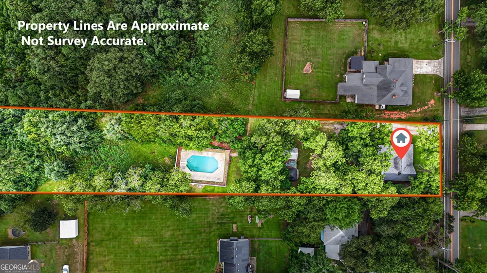 106 Howard ST Byron, GA 31008