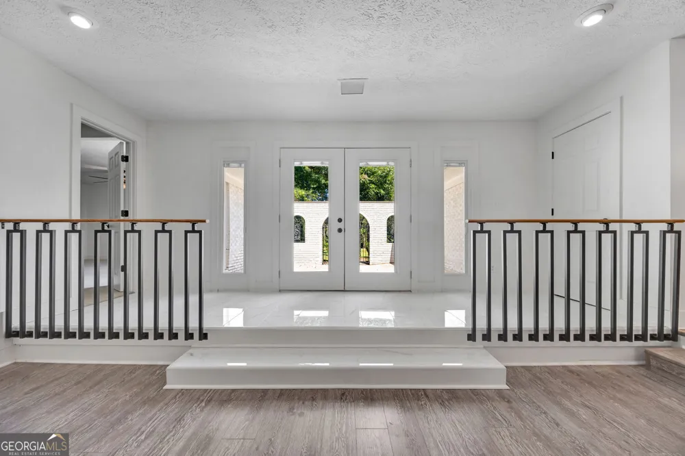 18 Valley TRL Covington, GA 30014