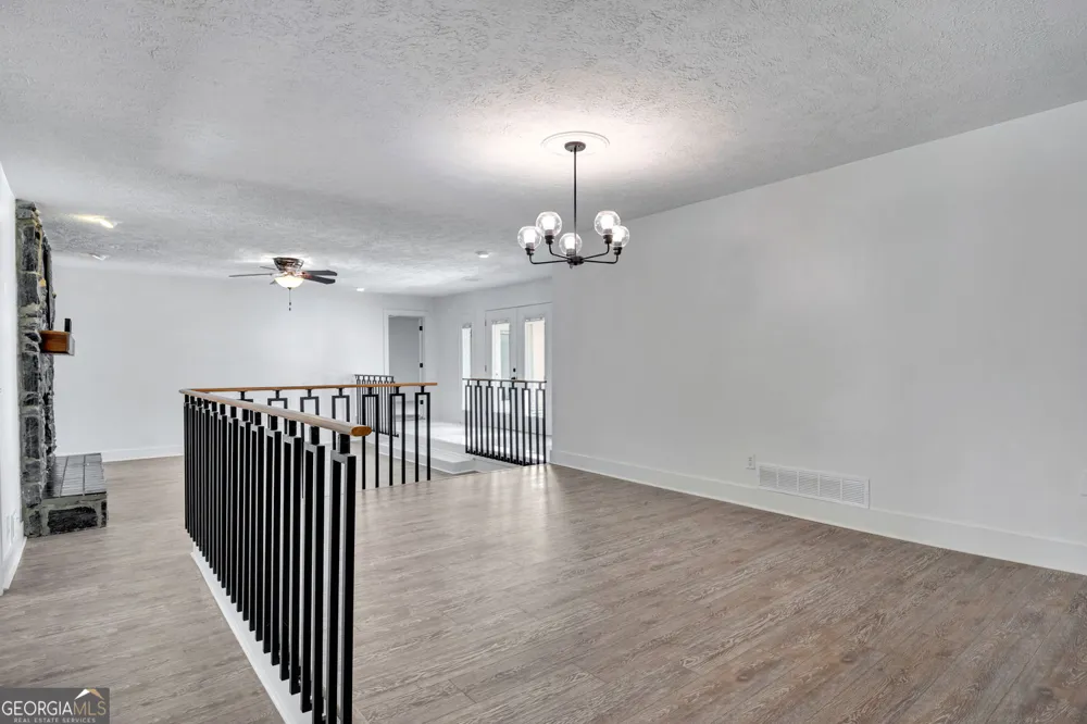 18 Valley TRL Covington, GA 30014