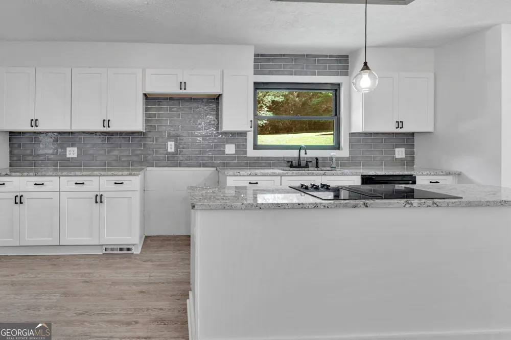 18 Valley TRL Covington, GA 30014