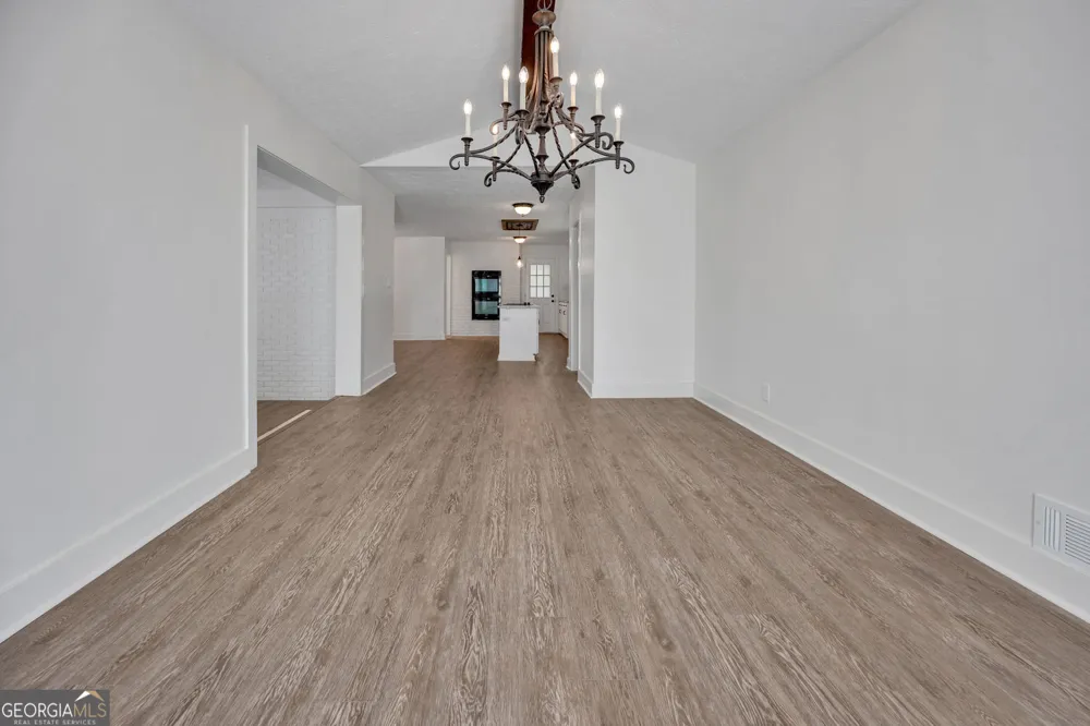 18 Valley TRL Covington, GA 30014