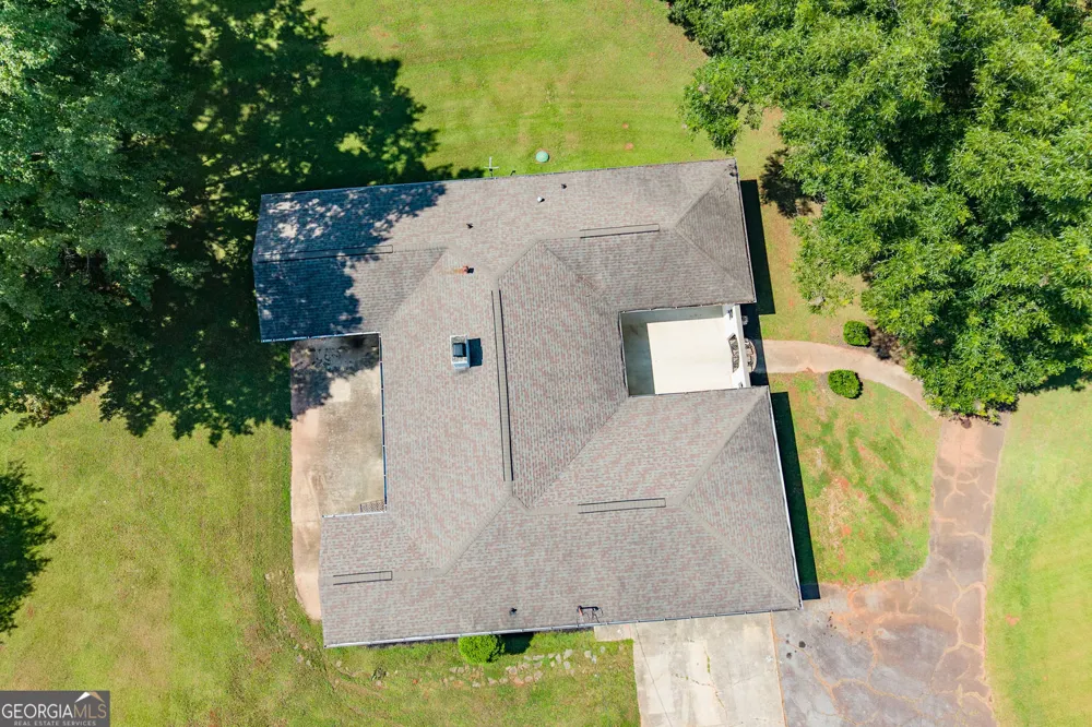 18 Valley TRL Covington, GA 30014