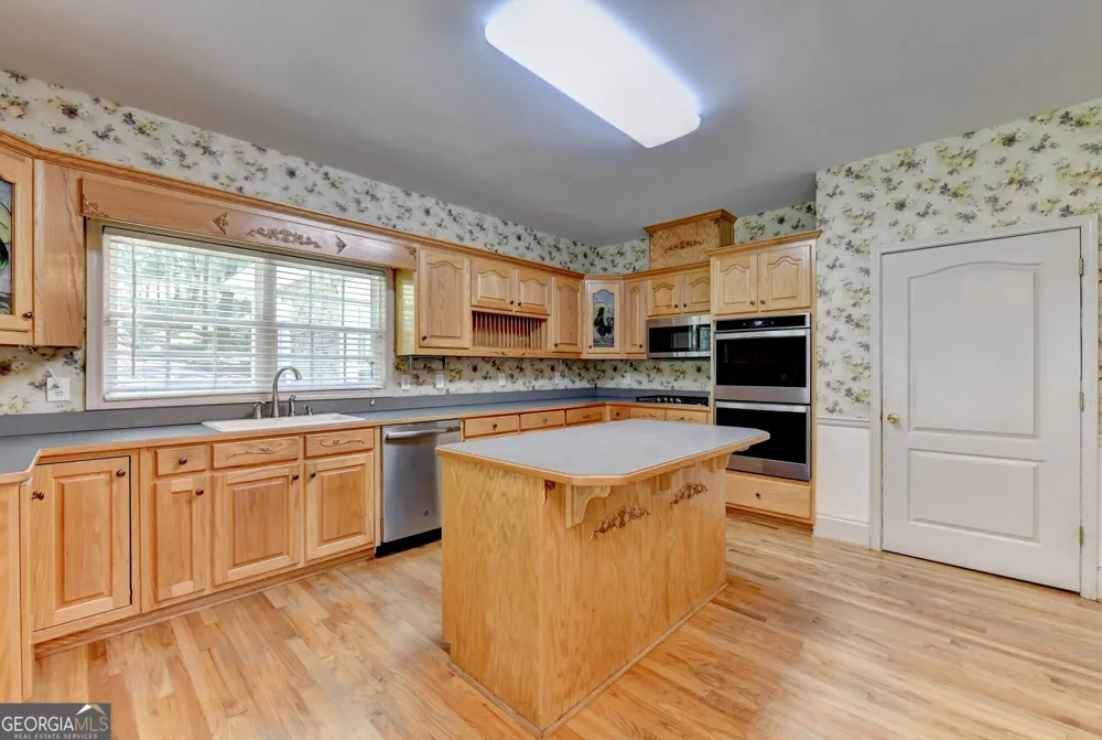 4845 Grady Smith RD Loganville, GA 30052