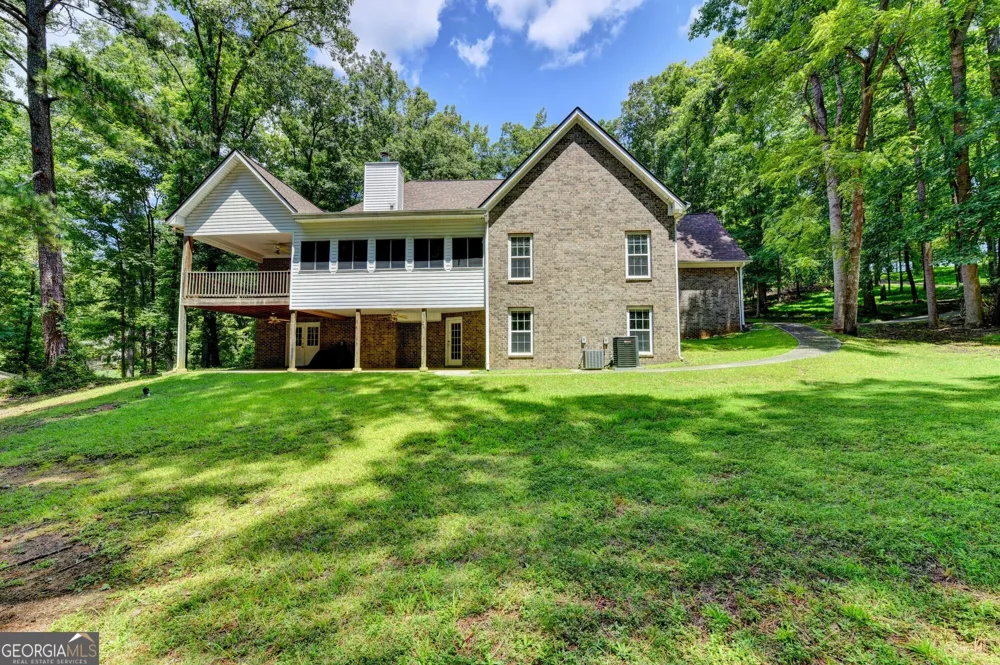 4845 Grady Smith RD Loganville, GA 30052