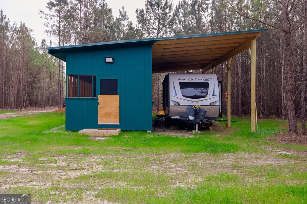 2729 Hadden Pond RD Avera, GA 30803