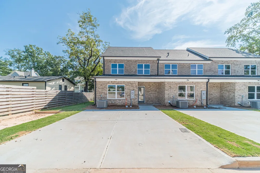316 Milledge AVE Monroe, GA 30655