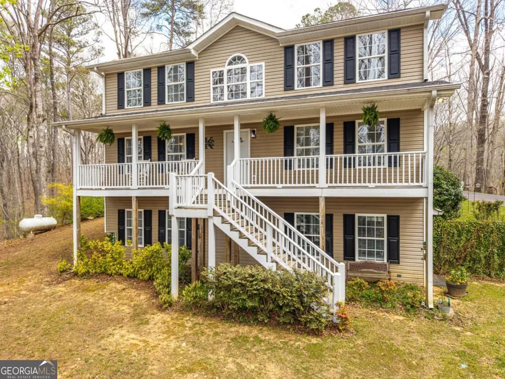 134 Nicholson LN Talking Rock, GA 30175