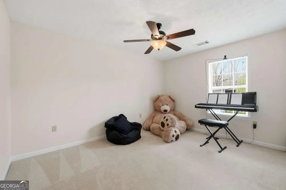 134 Nicholson LN Talking Rock, GA 30175