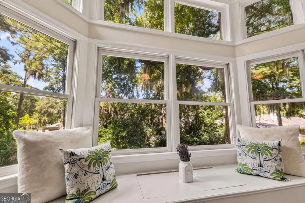 9 Devon RD Savannah, GA 31419