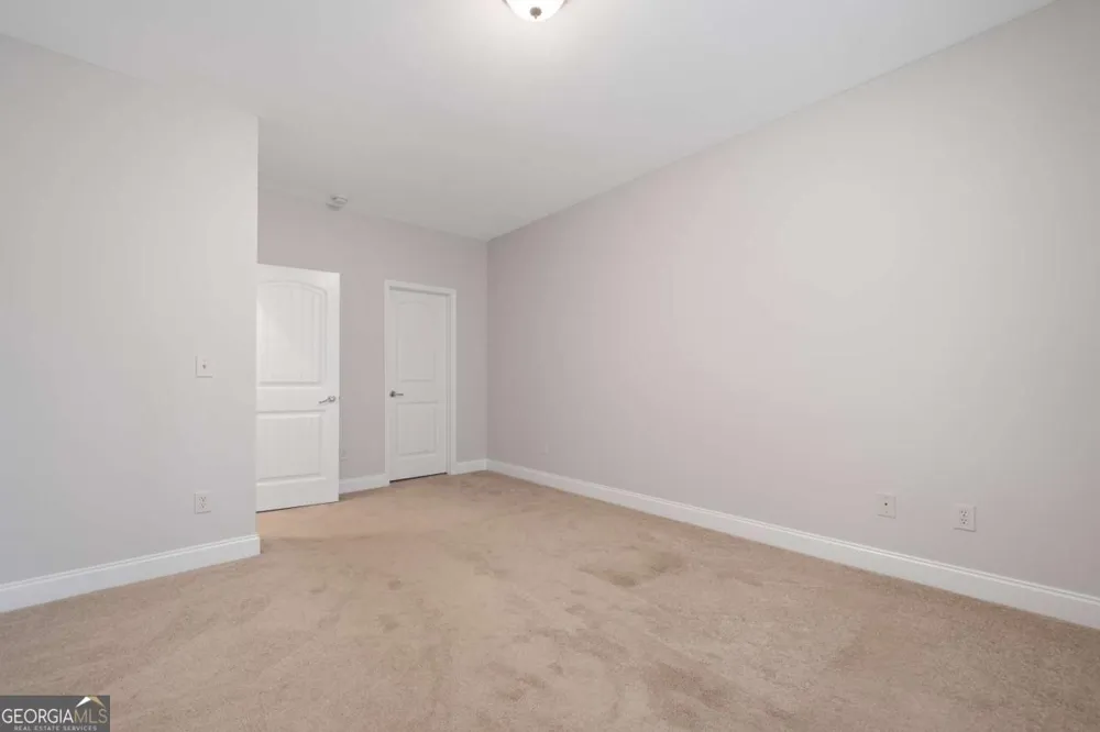 157 Oakwood DR NW Milledgeville, GA 31061
