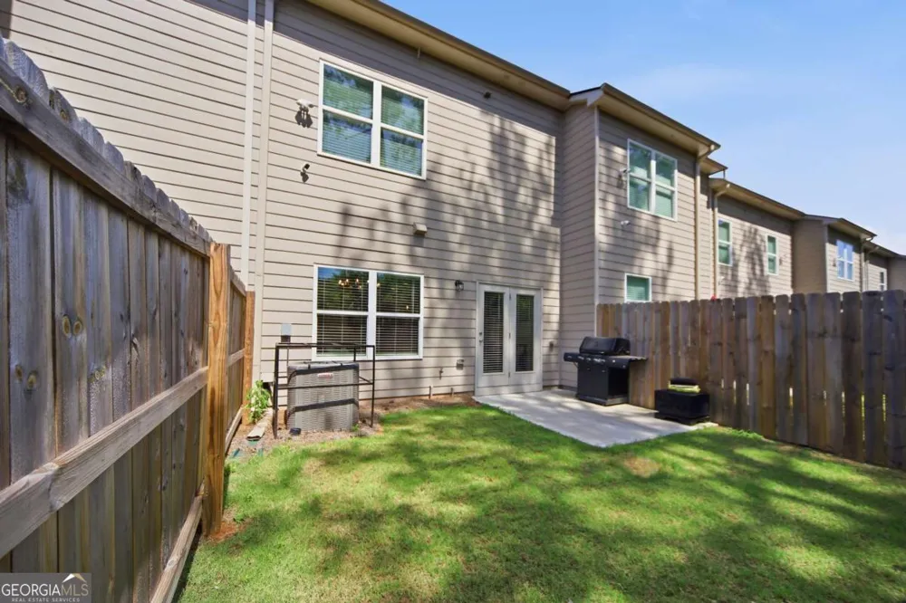 2360 Rex DR Lithonia, GA 30058