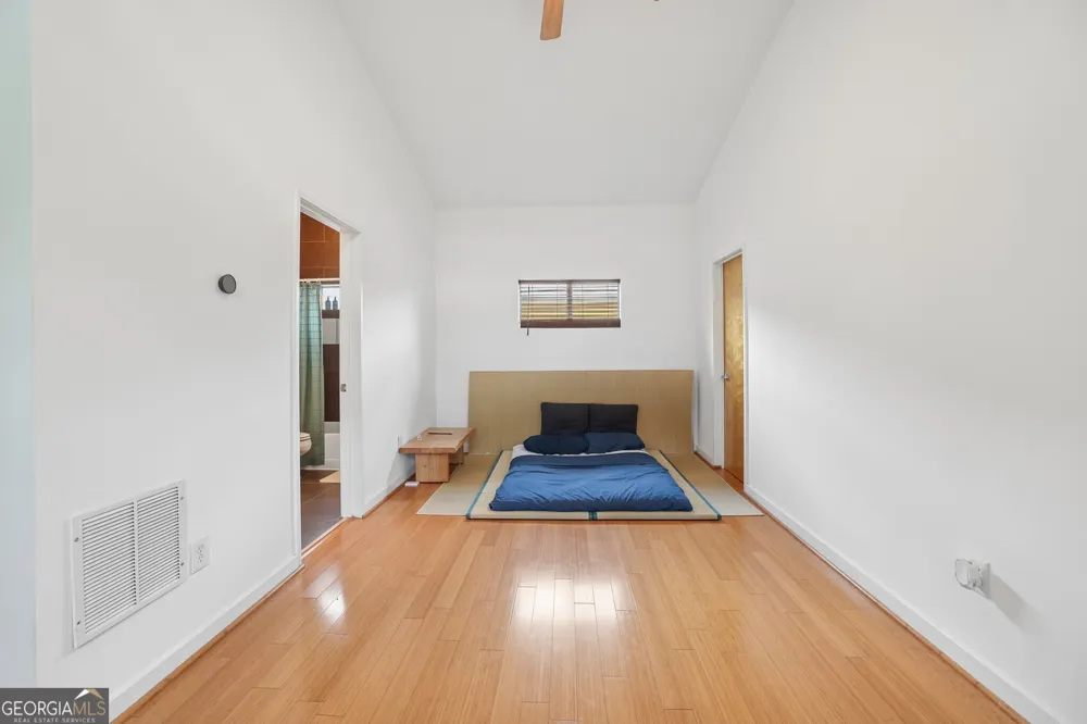 100 Moreland AVE Atlanta, GA 30316
