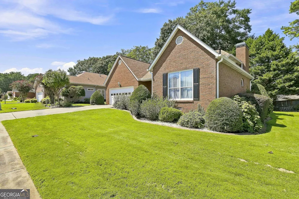 250 Brittany Chase Fayetteville, GA 30214