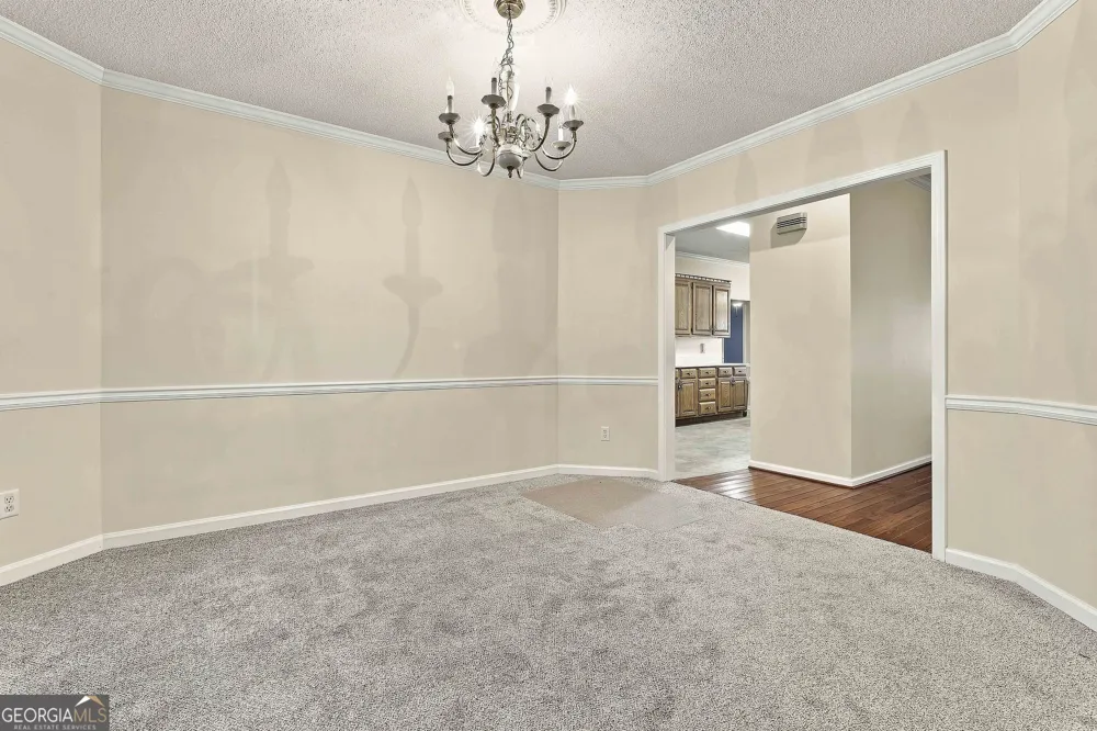250 Brittany Chase Fayetteville, GA 30214