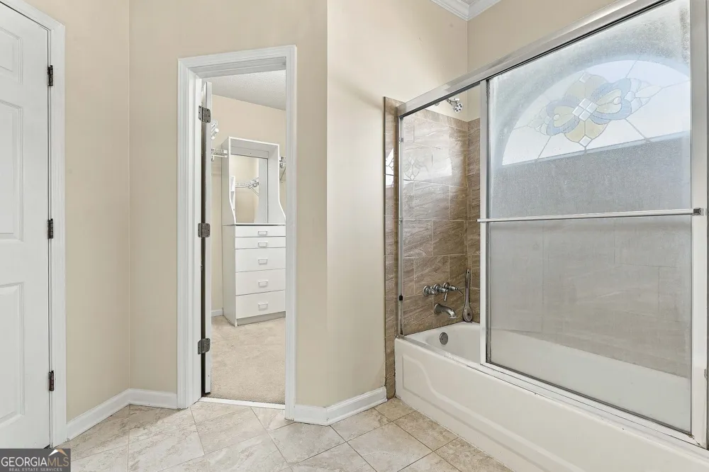 250 Brittany Chase Fayetteville, GA 30214