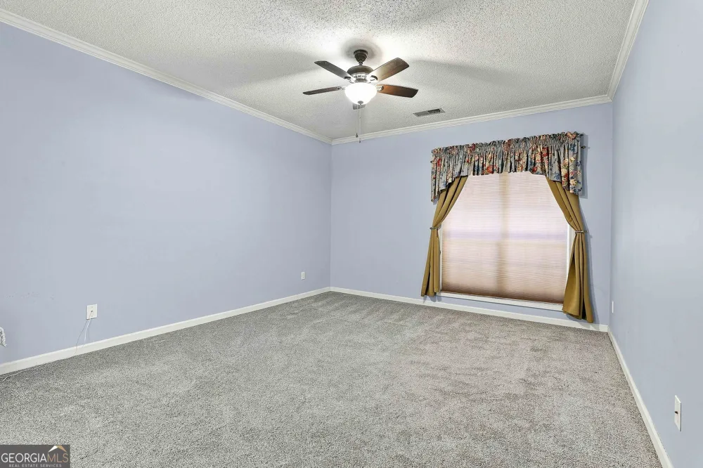 250 Brittany Chase Fayetteville, GA 30214