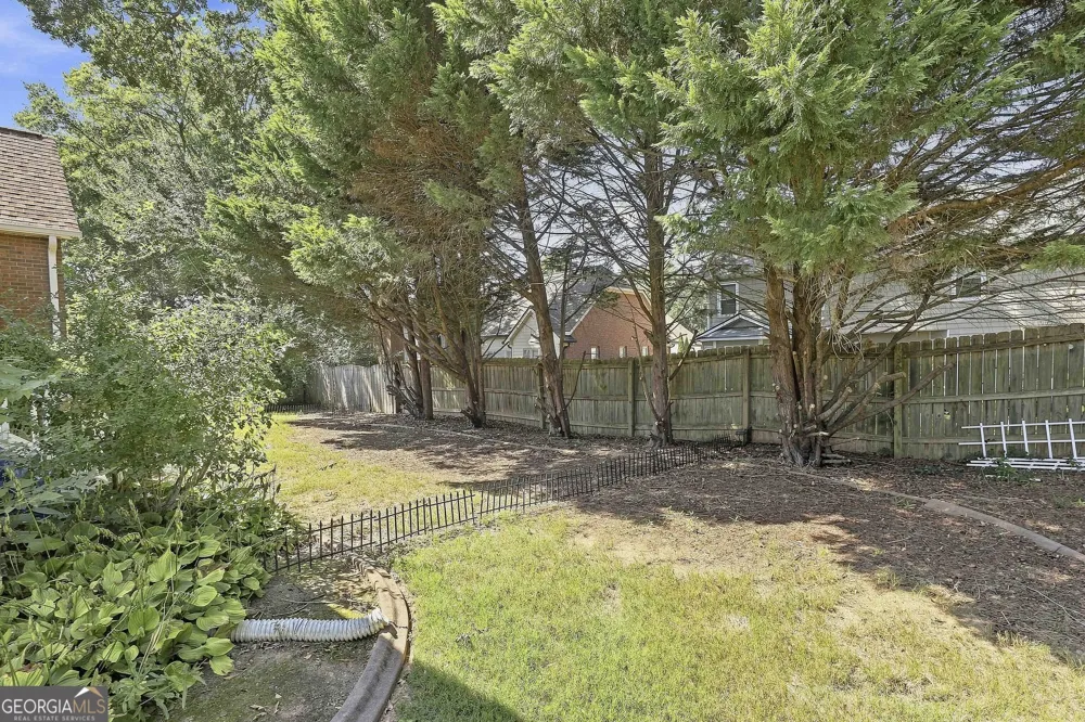 250 Brittany Chase Fayetteville, GA 30214