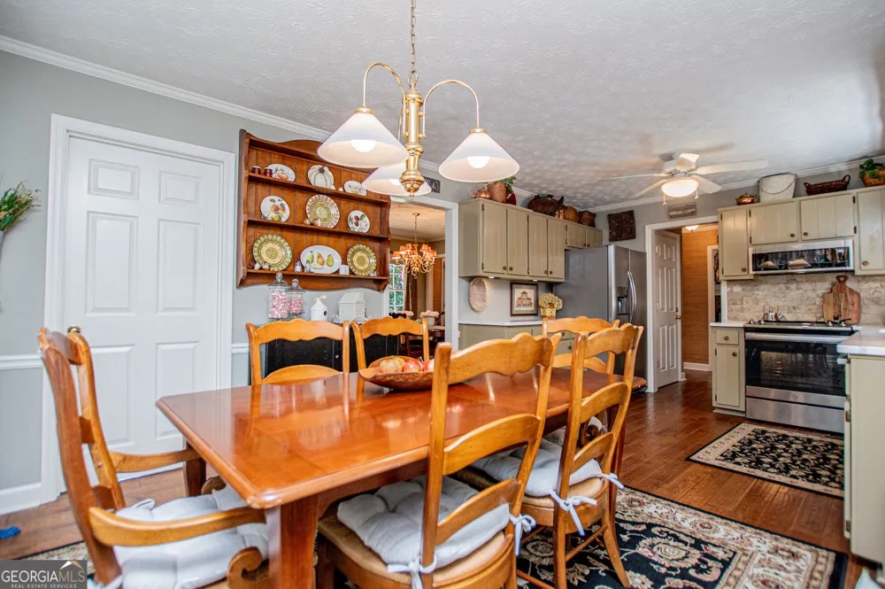 3191 Cedardale DR Douglasville, GA 30135