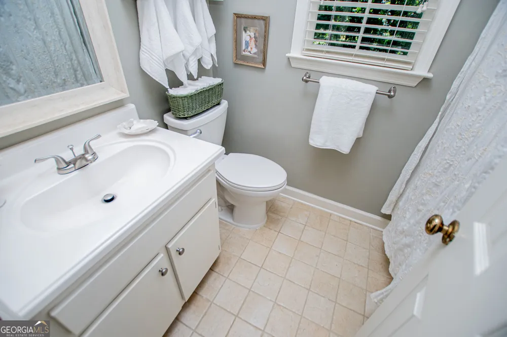 3191 Cedardale DR Douglasville, GA 30135