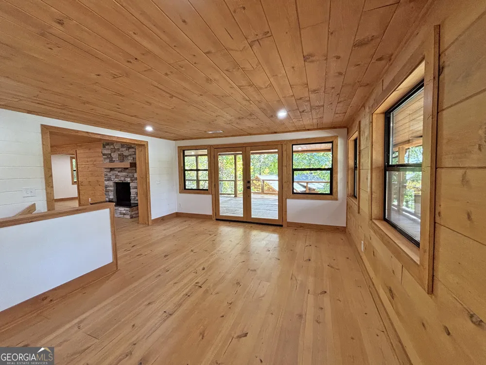 251 Walnut RD Blairsville, GA 30512