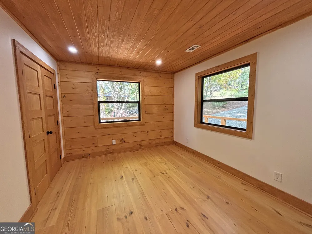 251 Walnut RD Blairsville, GA 30512