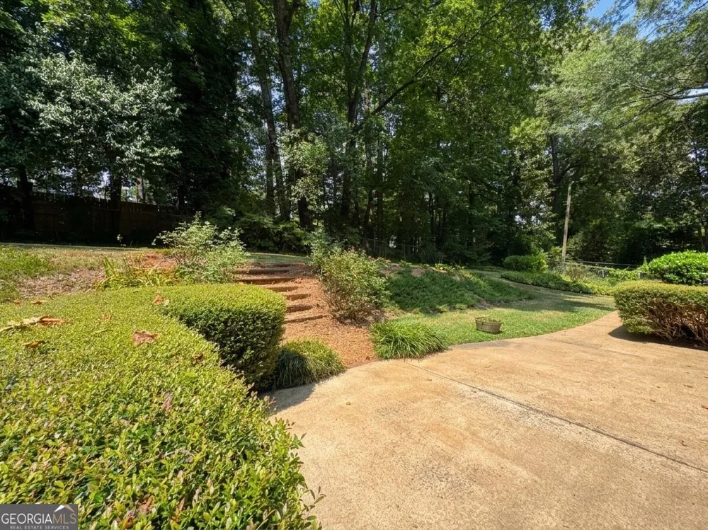 601 Cherokee RD LaGrange, GA 30240