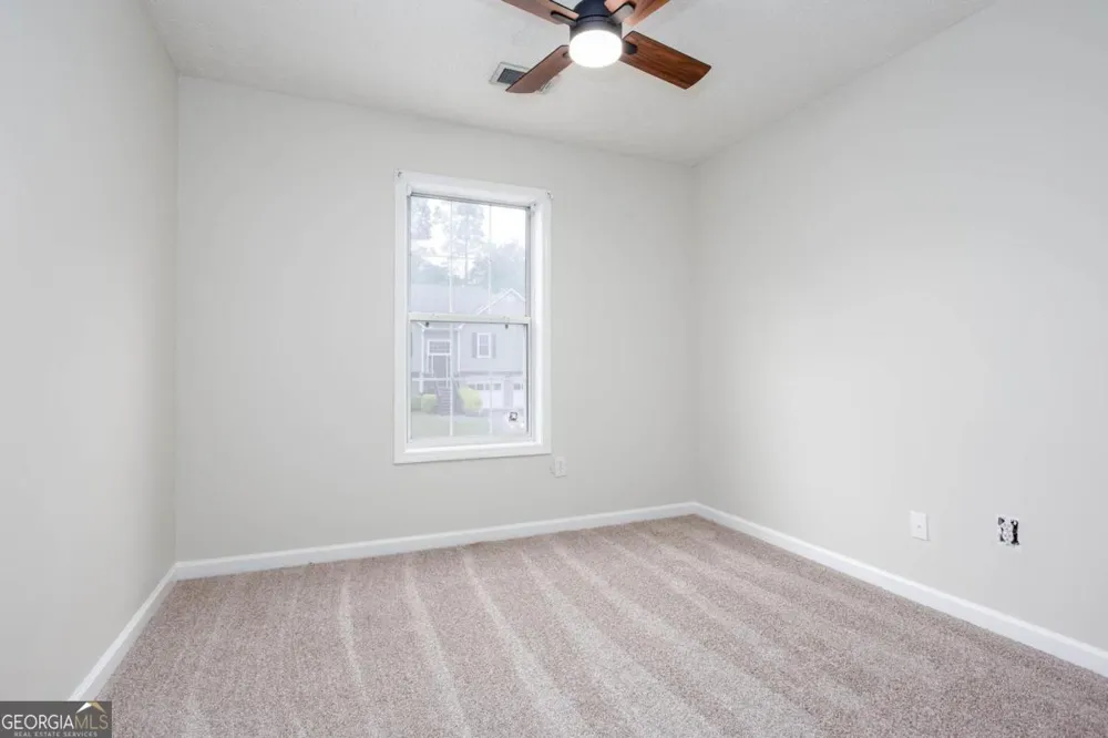 1077 Athena CT Acworth, GA 30101