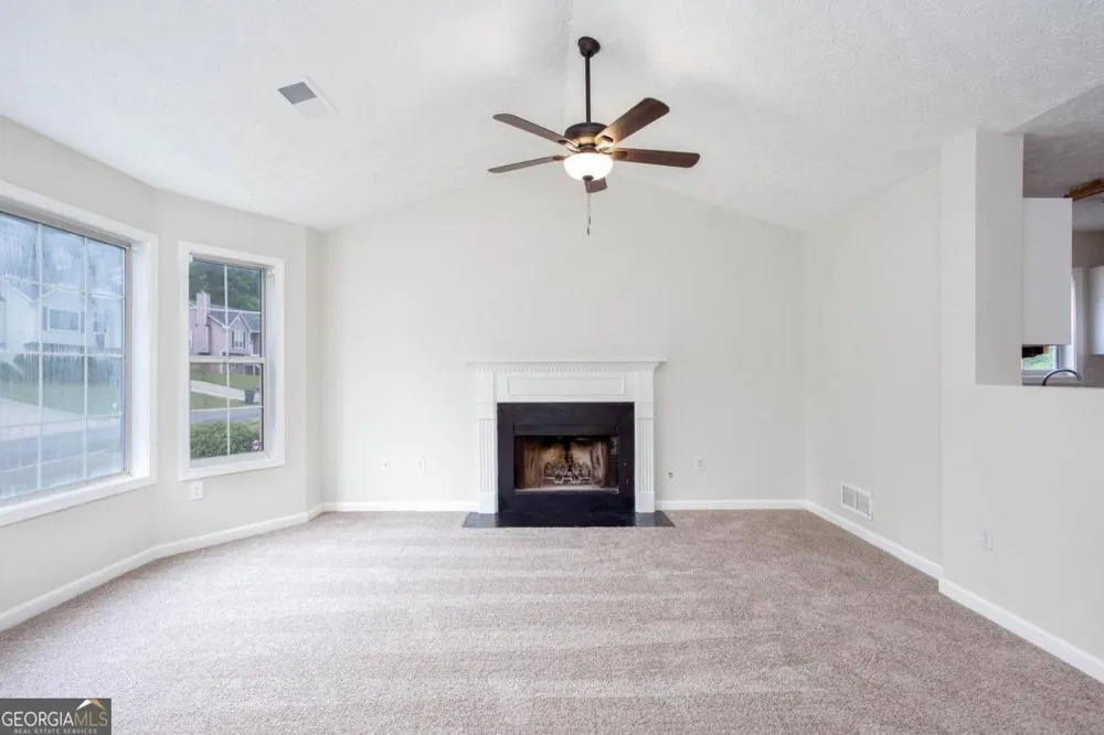 1077 Athena CT Acworth, GA 30101