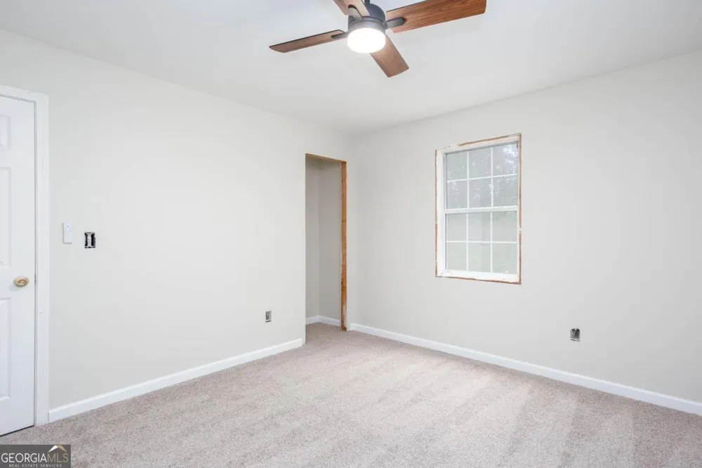 1077 Athena CT Acworth, GA 30101
