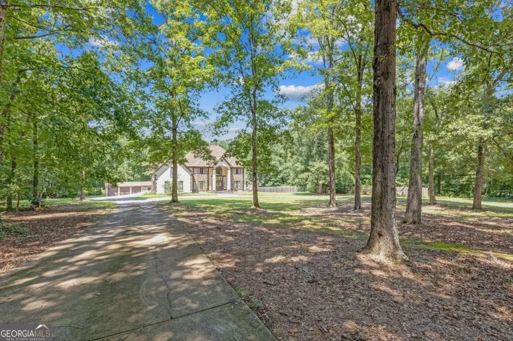 130 Bowman Mill RD NE Winder, GA 30680