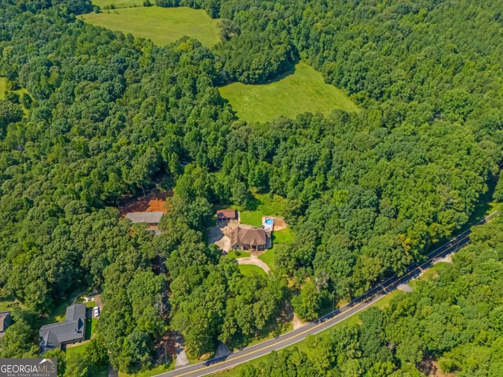 130 Bowman Mill RD NE Winder, GA 30680