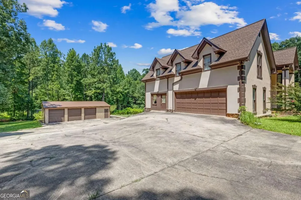 130 Bowman Mill RD NE Winder, GA 30680