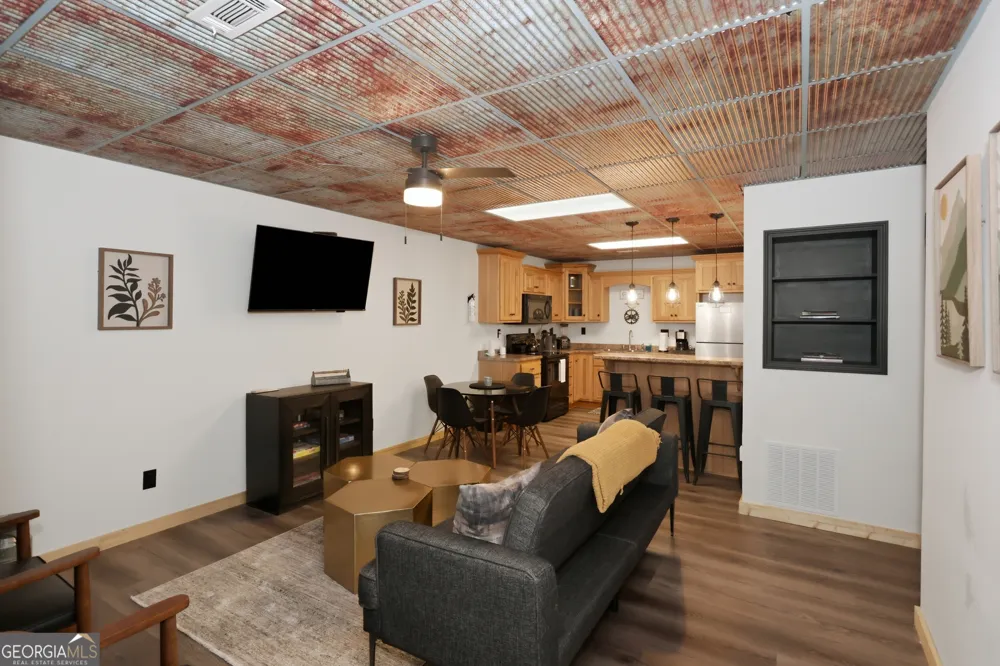 333 Bent Wood LN Blue Ridge, GA 30513