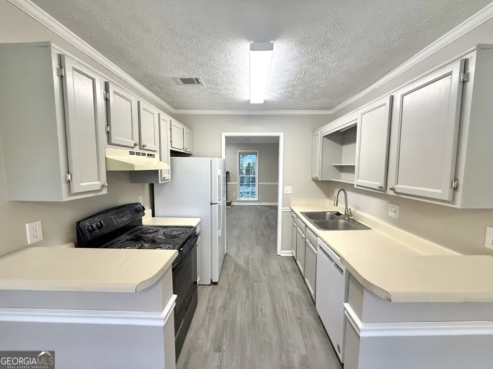2777 New South DR Marietta, GA 30066