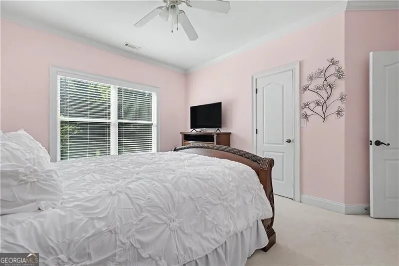 53 Saint Ives CIR Winder, GA 30680